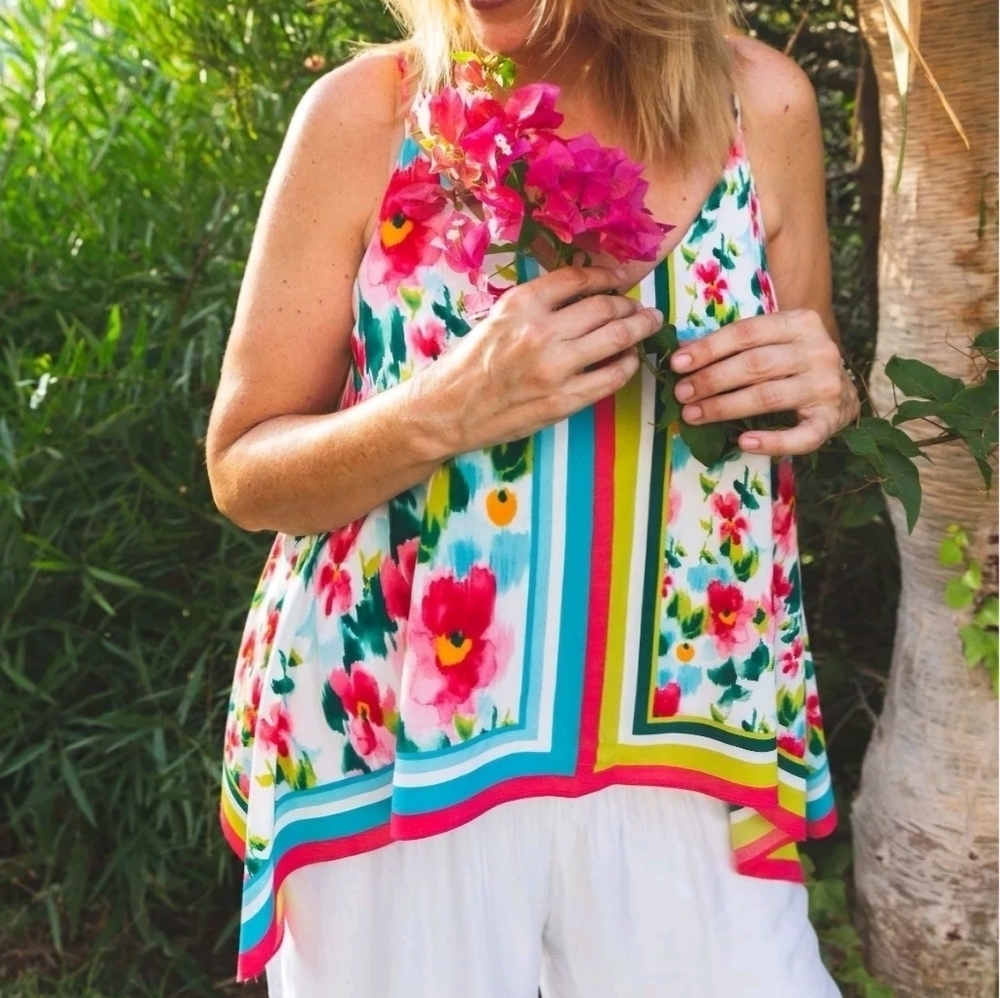 Zara Floral Asymmetrical Hem Spaghetti Strap Cami Blouse Size Small